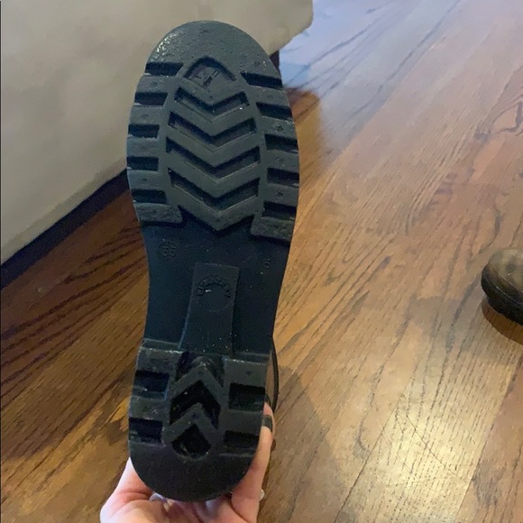 Burberry Rain Boots size 5 - Picture 3 of 3
